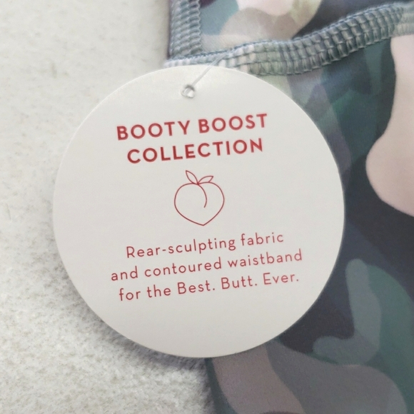 SPANX Booty Boost Active Printed 7/8 Leggings Painted Camo Women's Small - Picture 9 of 14